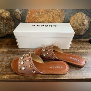 Report NIB Queenie Crystal & Stud Embellished Slide Sandals Size 8.5